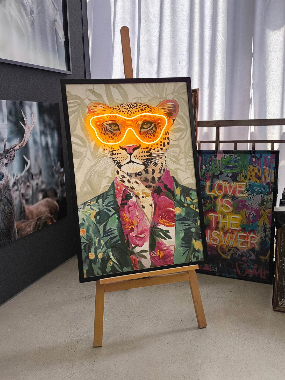 Tropical Vibes Leopard LED Wall Art – Neon Animal Canvas (63x93cm)